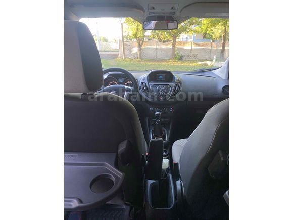 Sahibinden Ford Tourneo Courier 1.6 TDCi Titanium Plus 2017 Model 