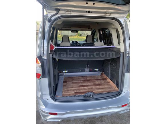 Sahibinden Ford Tourneo Courier 1.6 TDCi Titanium Plus 2017 Model 