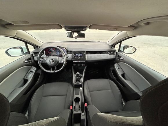 2020 MODEL (2021 TRAFİK ÇIKIŞLI) 1.5 DİZEL CLİO 5