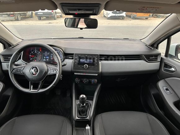 2020 MODEL (2021 TRAFİK ÇIKIŞLI) 1.5 DİZEL CLİO 5