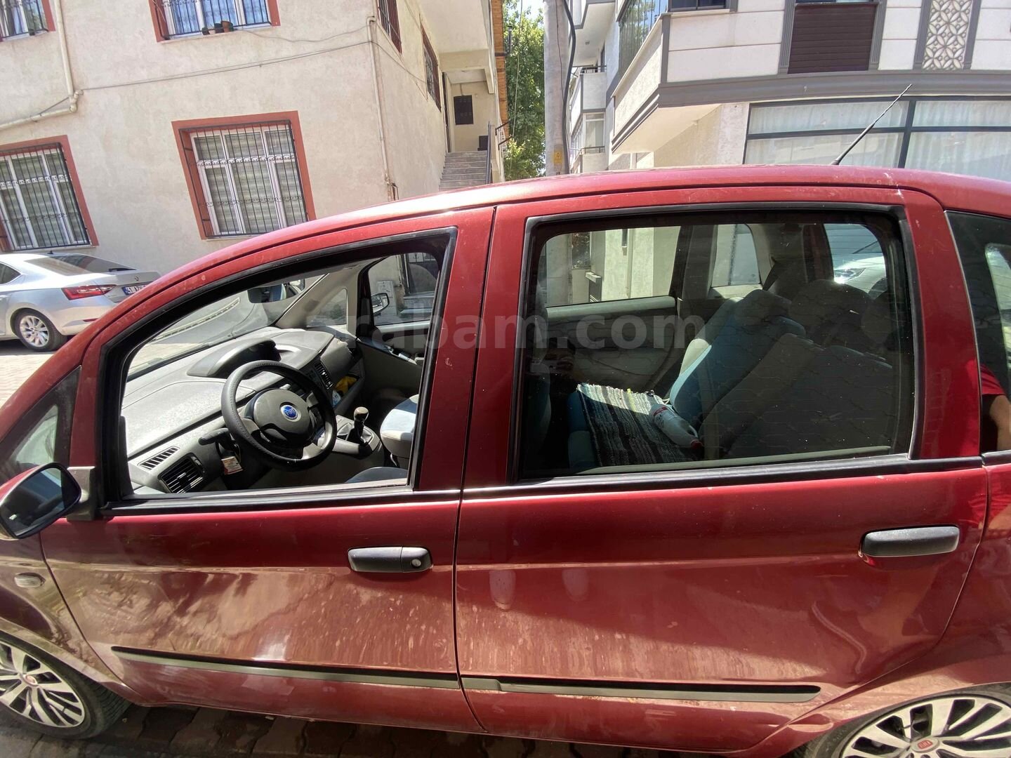 Sahibinden Fiat Idea 1.3 Multijet Active 2005 Model Kocaeli 233.000 km Kırmızı 6