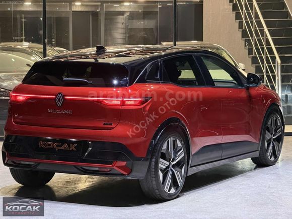 KOÇAK / 2024-RENAULT-MEGANE-E-TECH-ICONIC-KIRMIZI-LANSMAN