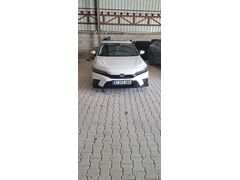 Sahibinden Honda Civic 1.5 i-VTEC Eco Elegance 2021 Model  150.000 km Beyaz