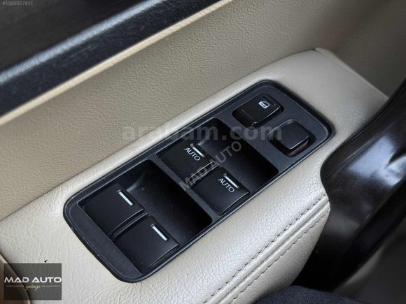 *MAD AUTO*2008 HONDA CR-V 2.0 BOYASIZ / CAM TAVAN / EXTRALI