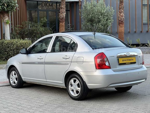 ŞEVİK OTOMOTİV den TR DE TEK İLK SAHİBİNDEN SANRUF LU FUL +FUL