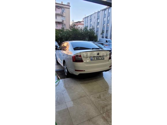 Sahibinden Skoda Octavia 1.4 TSI Style 2015 Model 