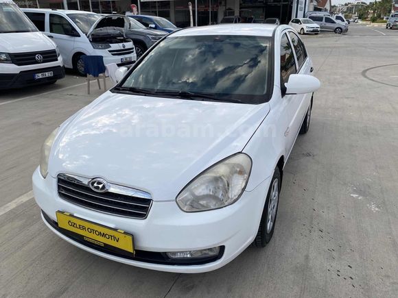 2011 MODEL DEĞİŞENSİZ HASAR KAYITSIZ OTOMATİK VİTES