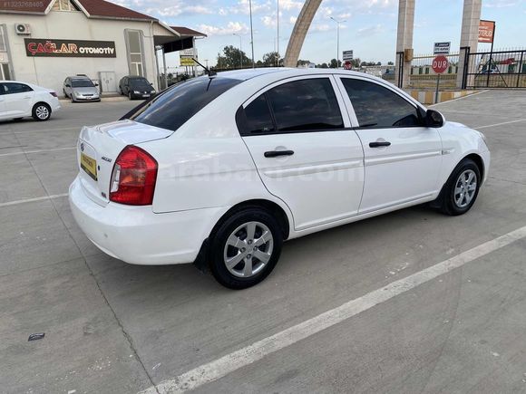2011 MODEL DEĞİŞENSİZ HASAR KAYITSIZ OTOMATİK VİTES