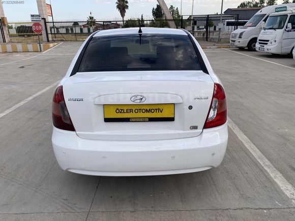 2011 MODEL DEĞİŞENSİZ HASAR KAYITSIZ OTOMATİK VİTES