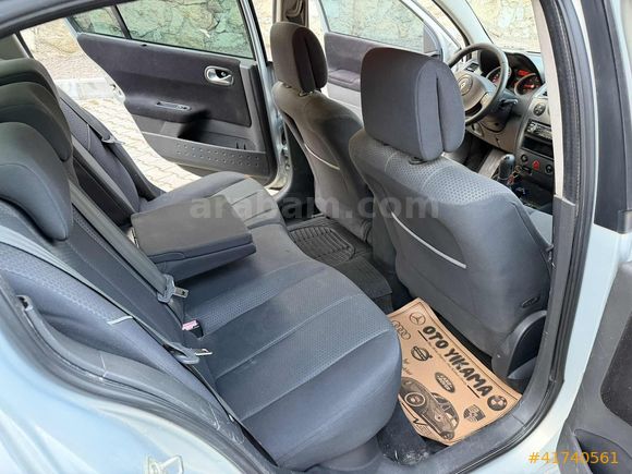 RENAULT MEGANE 1.6 DYNAMİQUE