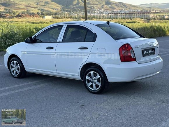-ERARSLAN-HYUNDAİ ACCENT ERA 1.5 CRDI HATASIZ ABS ESP