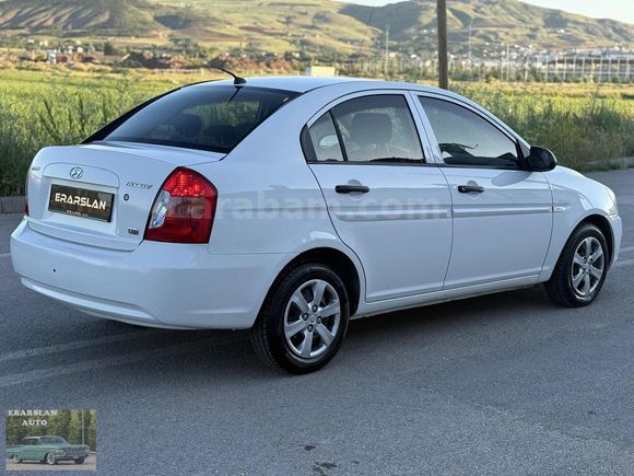-ERARSLAN-HYUNDAİ ACCENT ERA 1.5 CRDI HATASIZ ABS ESP