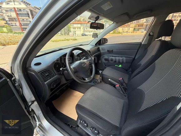 Accent Era 1.5CRDİ 2011 model 250 bin km