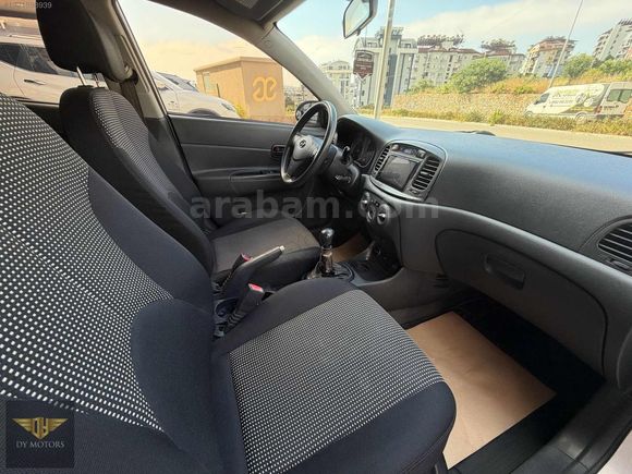 Accent Era 1.5CRDİ 2011 model 250 bin km