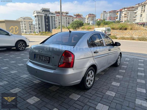 Accent Era 1.5CRDİ 2011 model 250 bin km