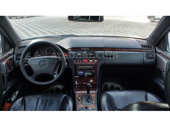 Sahibinden Mercedes - Benz E 200 Elegance 1998 Model Antalya