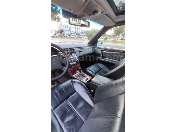 Sahibinden Mercedes - Benz E 200 Elegance 1998 Model Antalya