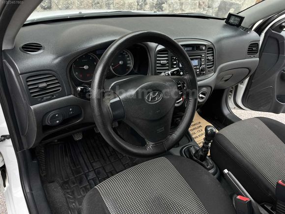 2010 MODEL HYUNDAİ ACCENT ERA 1.5 CRSI START