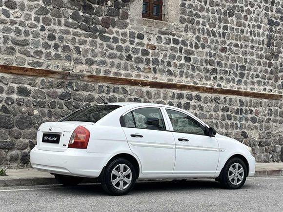 2010 MODEL HYUNDAİ ACCENT ERA 1.5 CRSI START