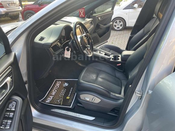 MBA MOTORS 2015 PORSCHE MACAN TEMİZ ARAÇ