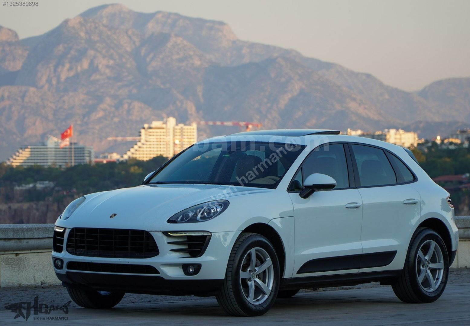 Galeriden Porsche Macan 2.0 2016 Model Antalya 98.000 km Beyaz 5