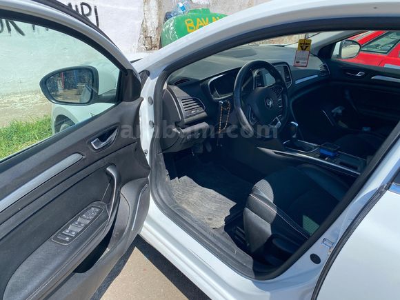 Sahibinden Renault Megane 1.5 Blue DCI Icon 2020 Model