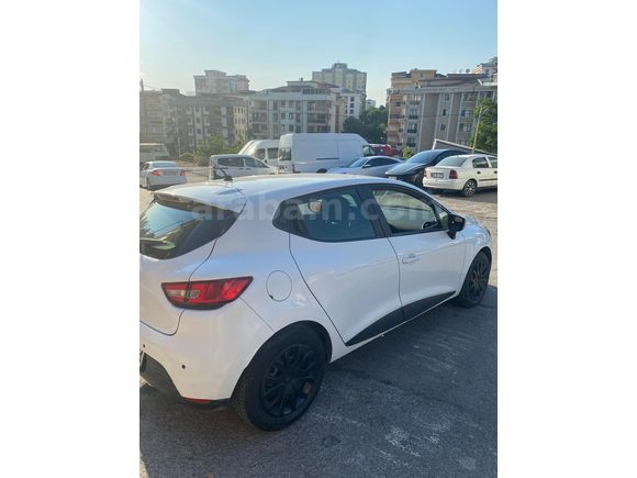 Sahibinden Renault Clio 1.2 Joy 2015 Model
