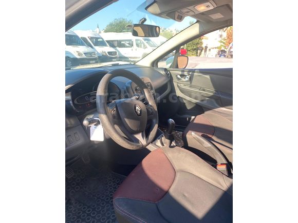 Sahibinden Renault Clio 1.2 Joy 2015 Model