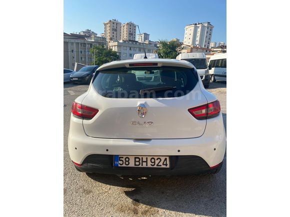 Sahibinden Renault Clio 1.2 Joy 2015 Model