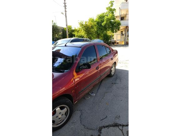 Sahibinden Renault Megane 2.0 RXT 1999 Model