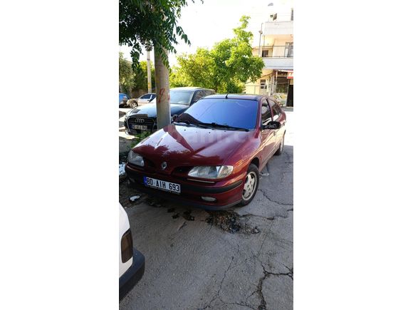 Sahibinden Renault Megane 2.0 RXT 1999 Model