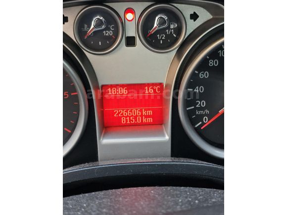 Sahibinden Ford C-Max 1.6 TDCi Titanium X 2009 Model  235.000 km Siyah