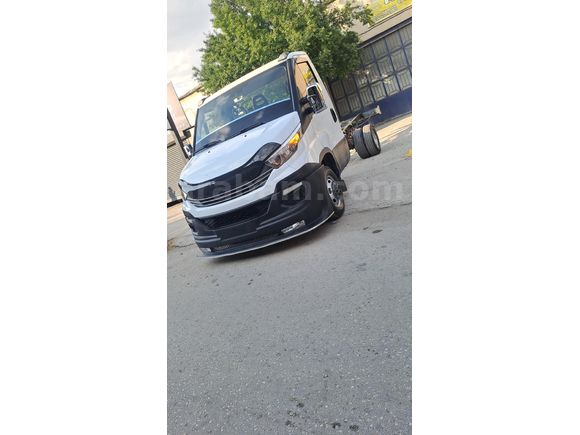 IVECO DAILY DÜŞÜK KM