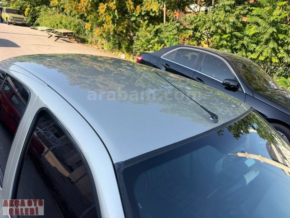 AKÇA OTOMOTİVDEN 2007 MODEL 1.4LPGLİ KLİMALI ORJİNAL CLİO SYMBOL