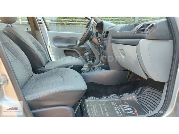 AZ KİLOMETRE Lİ CLİO SYMBOL 1.4 LPG Lİ KLM