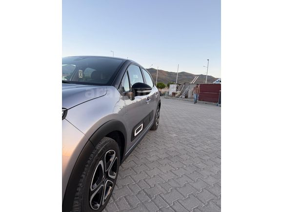 Sahibinden Citroen C3 1.2 PureTech Feel Bold 2024 Model