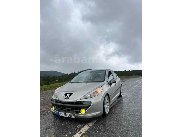 Sahibinden Peugeot 207 1.4 HDi Dynamic 2008 Model 