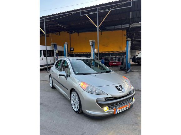 Sahibinden Peugeot 207 1.4 HDi Dynamic 2008 Model 