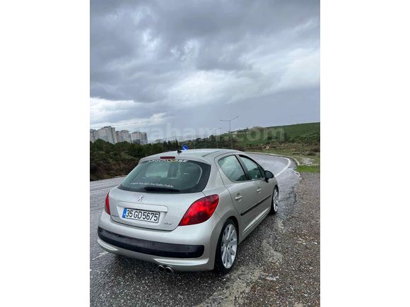 Sahibinden Peugeot 207 1.4 HDi Dynamic 2008 Model 