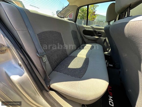 ALP MOTORSDAN 2009 RENAULT SYMBOL 1.4 AUTHENTİQUE