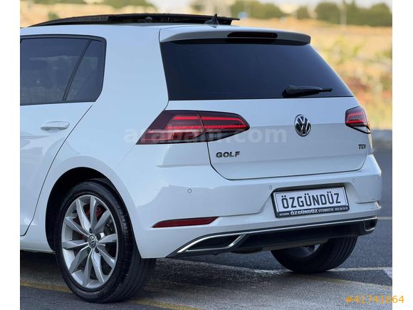ÖZGÜNDÜZ · 2017 MODEL VW GOLF · 7.5