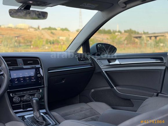 ÖZGÜNDÜZ · 2017 MODEL VW GOLF · 7.5