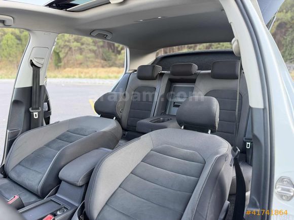 ÖZGÜNDÜZ · 2017 MODEL VW GOLF · 7.5