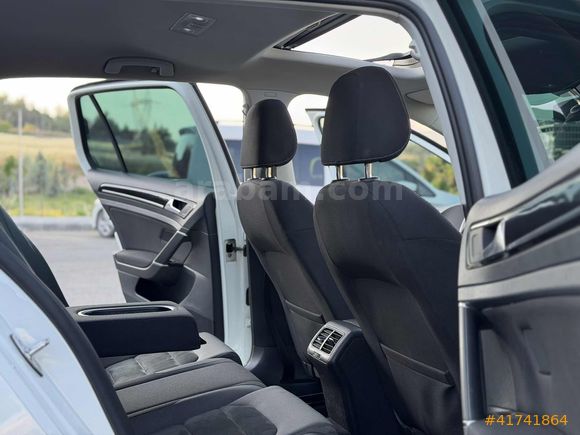 ÖZGÜNDÜZ · 2017 MODEL VW GOLF · 7.5
