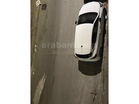 Sahibinden Renault Clio 1.0 TCe Icon 2023 Model 