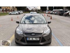 2011 MODEL FORD FOCUS STYLE PLUS