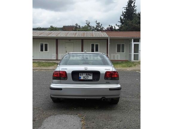 Sahibinden Honda Civic 1.4 i S 1998 Model 