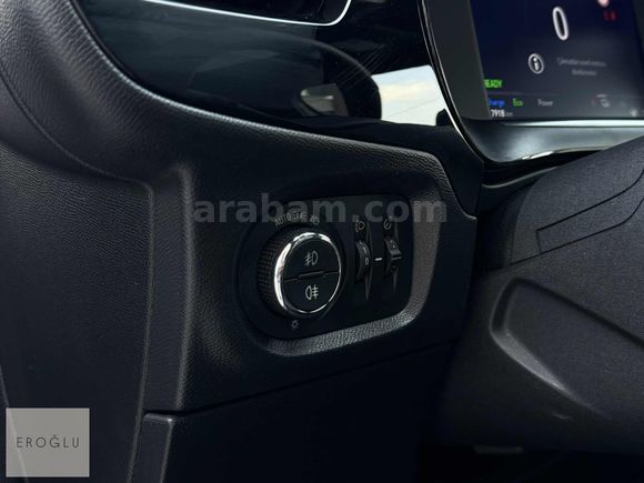 EROĞLU/ 2024-CORSA e GS -28.000 KM -BOYASIZ-DEĞİŞENSİZ-KAYITSIZ