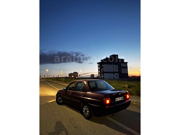 Masrafsız, Mekanik/Kozmetik Eksiksiz, Biniciye Hazır Ford Escort