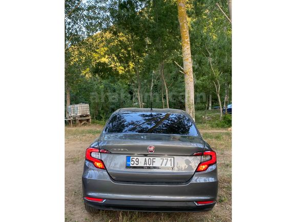 Sahibinden Fiat Egea 1.4 Fire Easy 2024 Model   